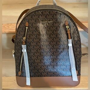 Brand new Michael Kors Brooklyn medium Logo backpack